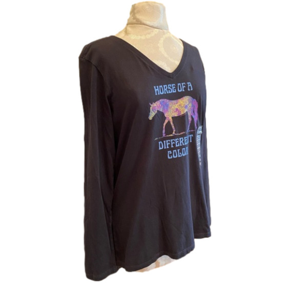 NWT Life Is Good Horse Of A Different Color Long Sleeve Tee Shirt Size Medium - Picture 2 of 8